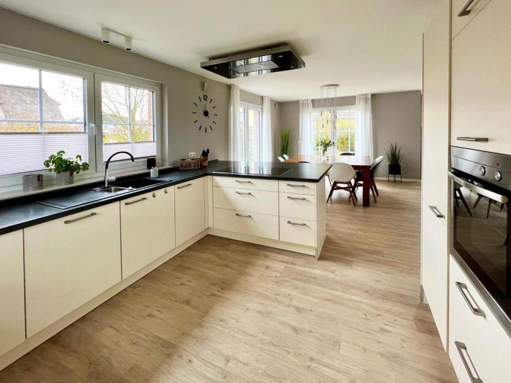 "Sonnenliebe" Ferienhaus Gross Schwansee Bagian luar foto